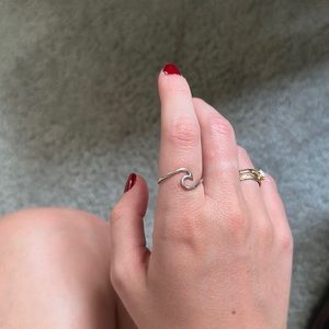 Pura vida wave ring